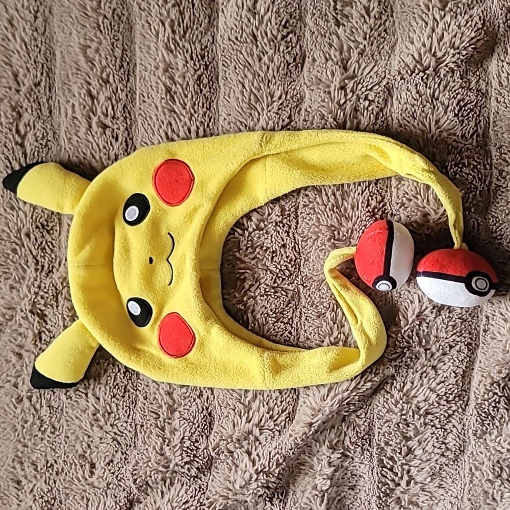 Pokemon Pikachu Beanie